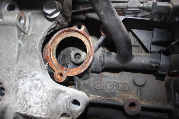 MOTEUR 1.6TDI CAY VAG  - Vue 8